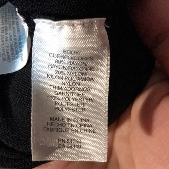 ✅Jones New York Signature Sweater - Picture 4 of 8